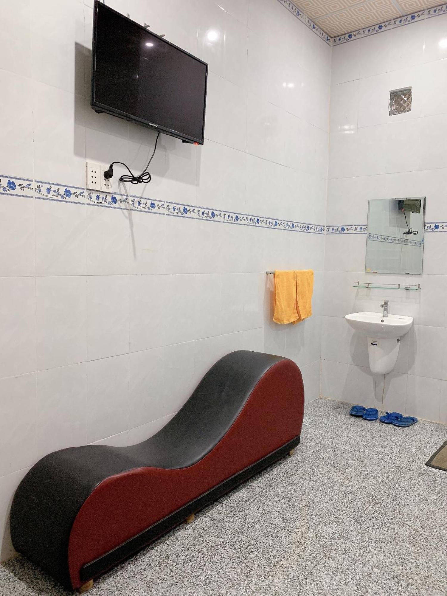 Hotel Nhà Nghỉ TáN PháT Ap Thanh Son Exteriér fotografie